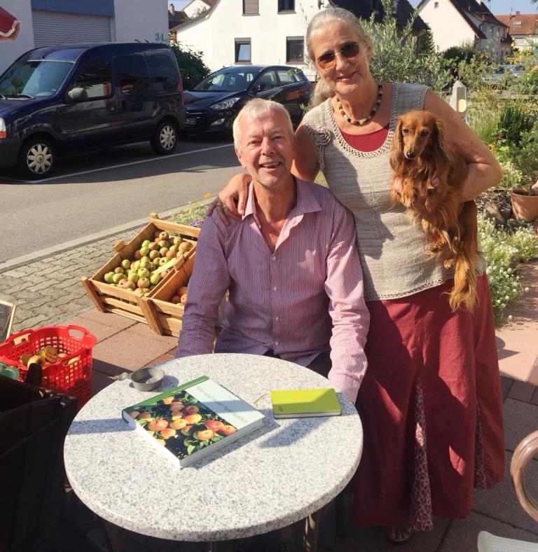 Dieses Bild hat ein leeres Alt-Attribut. Der Dateiname ist LMRU74881.jpg