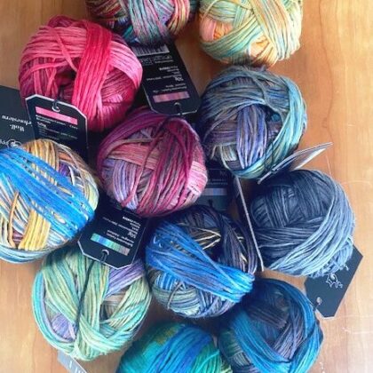 NEUES ZUM FARBSPIELEN: Schoppel Wolle Wollschwestern